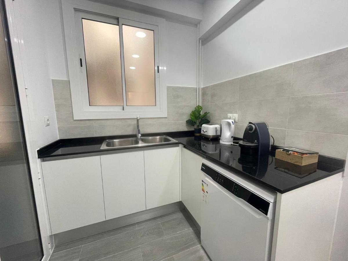 Family-Friendly Home In Central Barcelona 4Bdr Εξωτερικό φωτογραφία